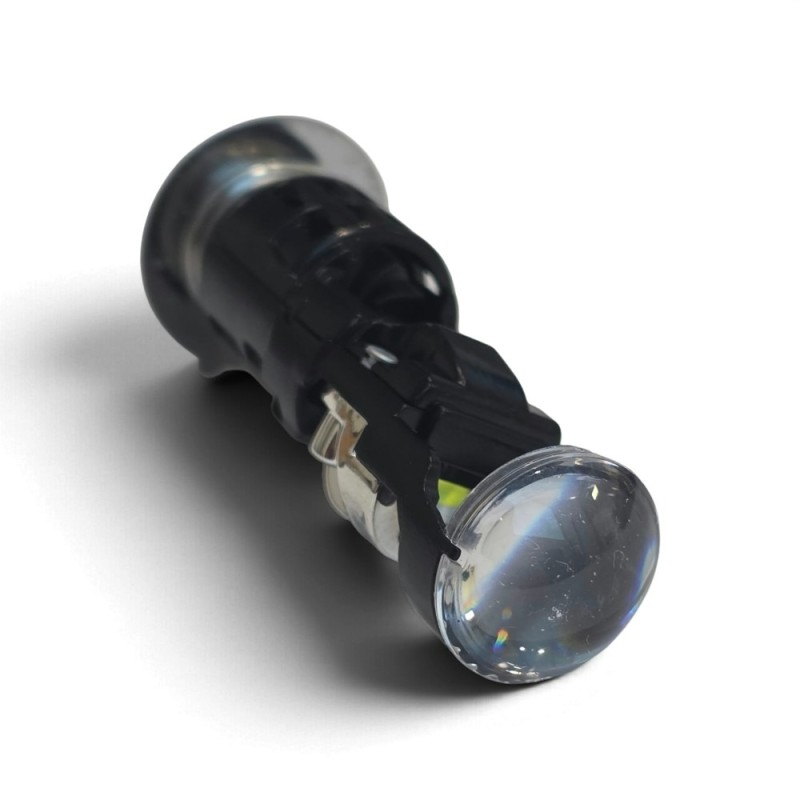 Mini faro LED P15D para motocicletas, scooters, ciclomotores, quads y triciclos.