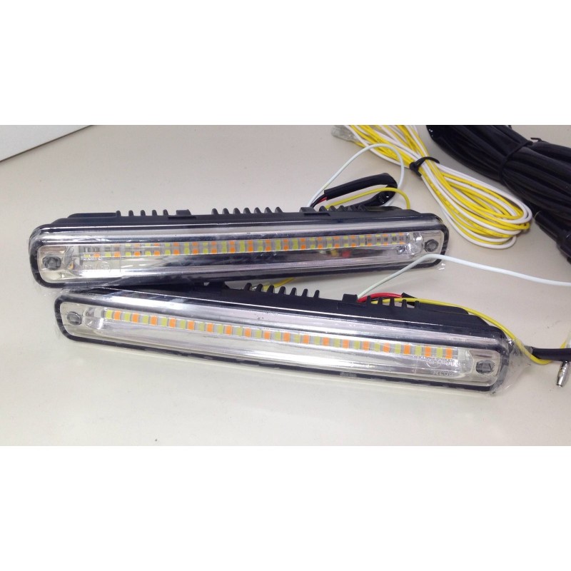 DRL LED WHITE YELLOW SEQUENTIAL INDICATOR POSITION