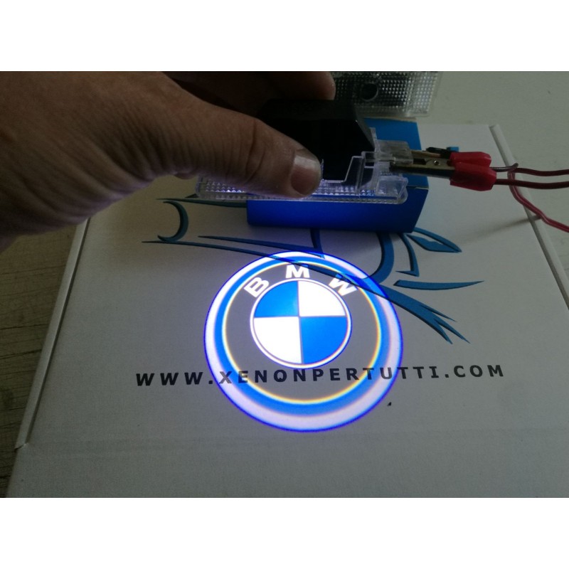 LOGO BAJO LA PUERTA BMW FARO LED E53 E39 E52 X5 Z8