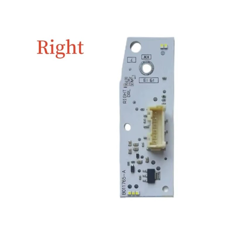 Large card LED Module 81A998474 Daytime Running Light and Right Turn Signal Audi Q2