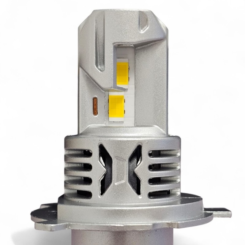 chip led Lampade Led H4 CORTE con VENTOLA 4000K Gialle Canbus H19 Stessa Misura Originale REVOLUTION