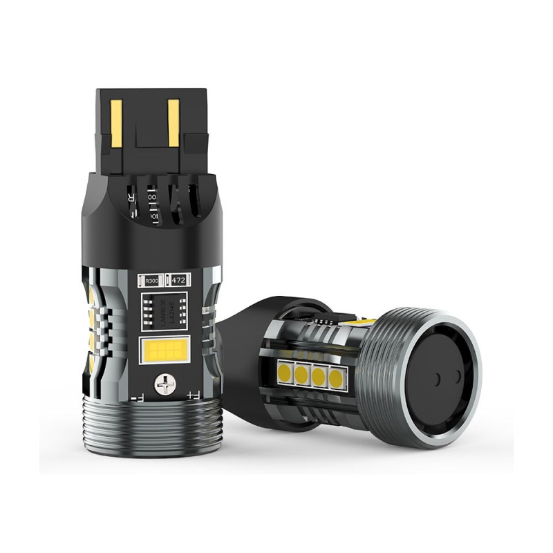 Bombilla LED para coche Canbus blanca superbrillante T20 7443 de 30 W y 2600 lm con ventilador y chip LED.