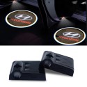 Proiettore Logo LED Hyundai Scritta Rossa per Portiera con Batteria no Fori no Connessioni