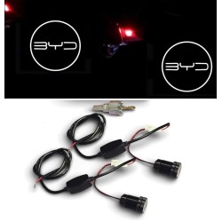 Proiettore Logo LED BYD Atto 2 per Portiera con Batteria no Fori no Connessioni Plug & Play